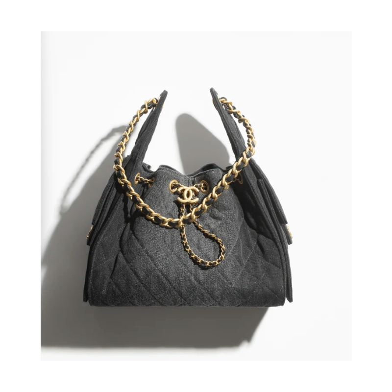 Chanel 25 Small handbag - Black washed denim 